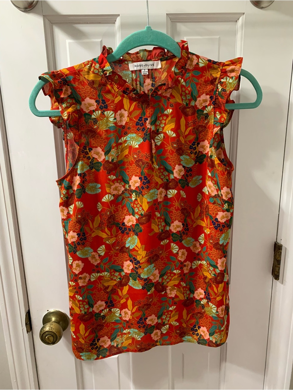 Rose & Olive Asian Floral Blouse - Picture 1 of 2